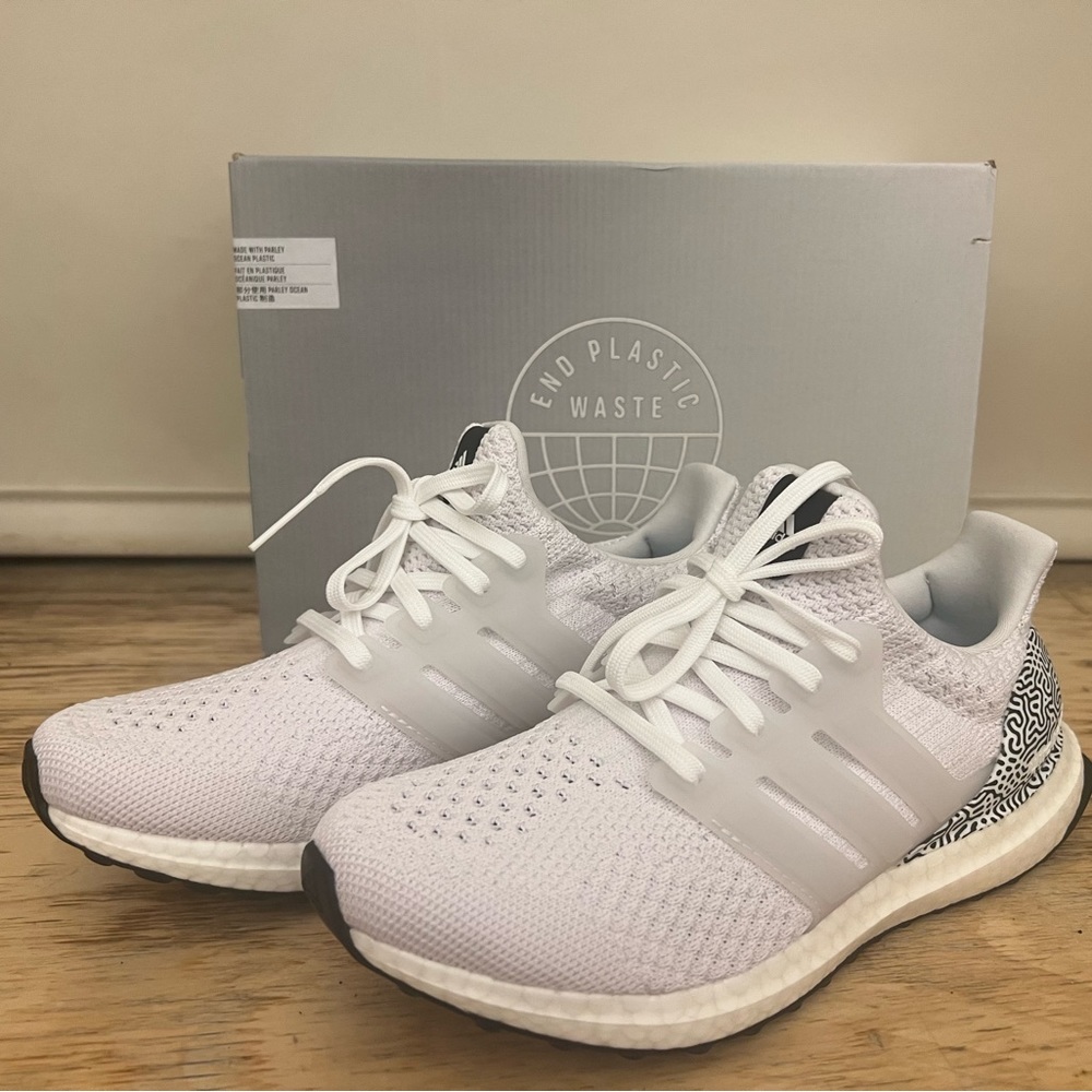 Adidas Ultraboost DNA